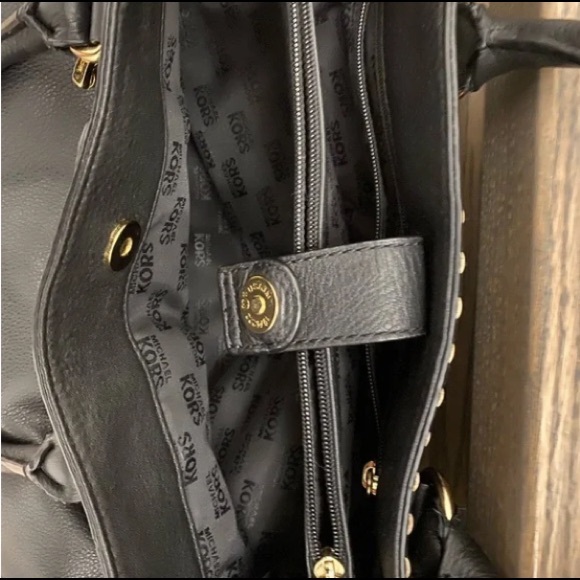 Michael Kors Handbag - Picture 3 of 4